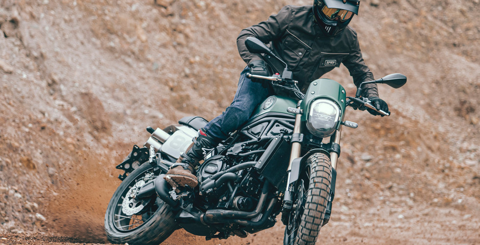 Benelli Leoncino 800 Trail