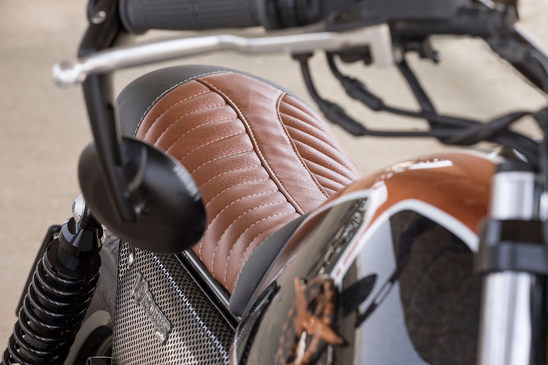 Moto Guzzi V 9 Bobber 