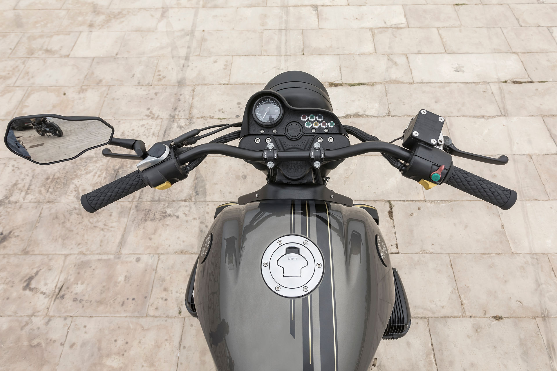 Copia di BMW R 850 R