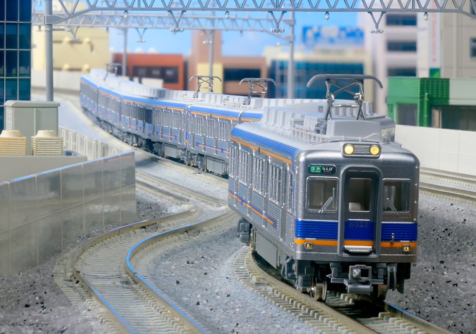 南海電鉄6000系(現行塗色)8両セット_diorama1.jpg