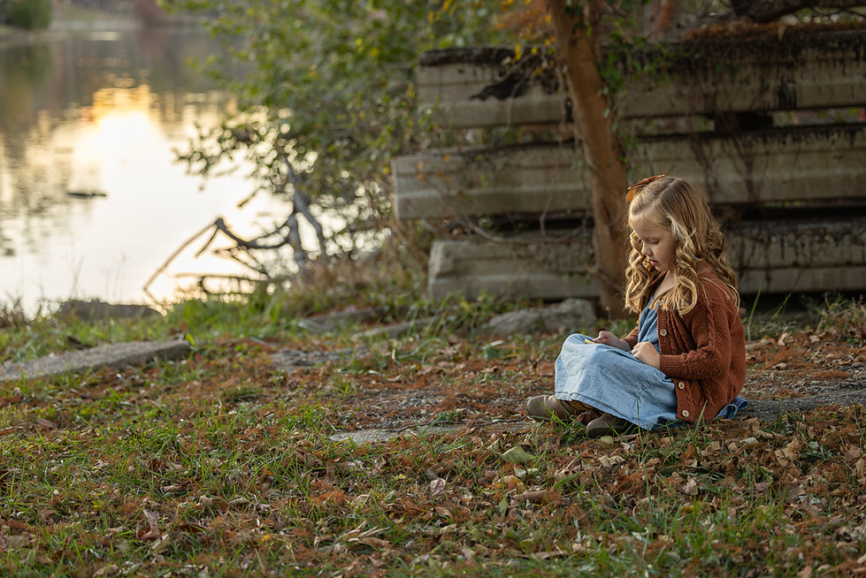 Linnea-Waggoner-Family-2025-3725.jpg