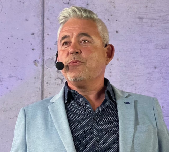 Speaking headshot - Orest Zwozdesky.jpeg