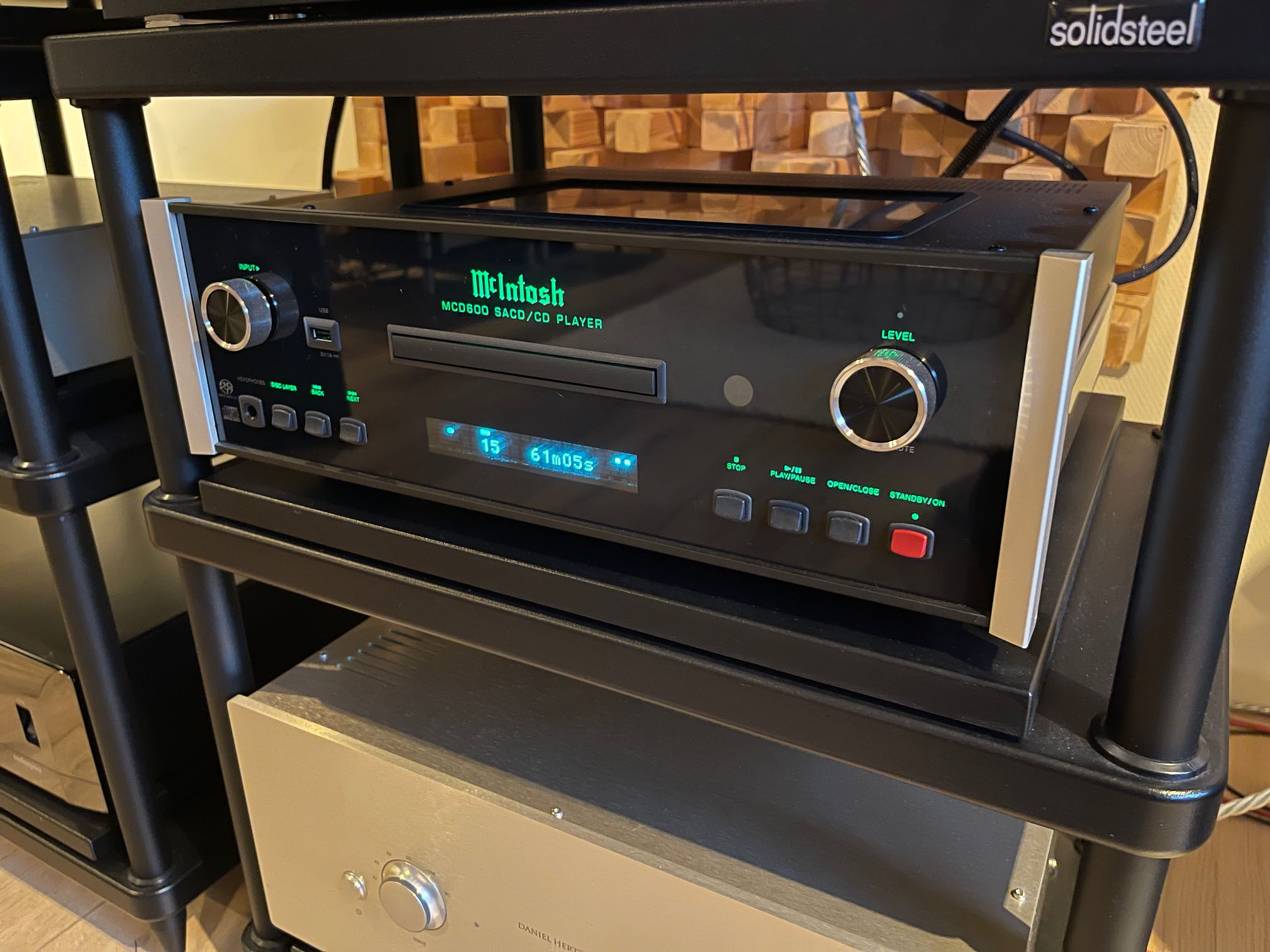McIntosh MCD600