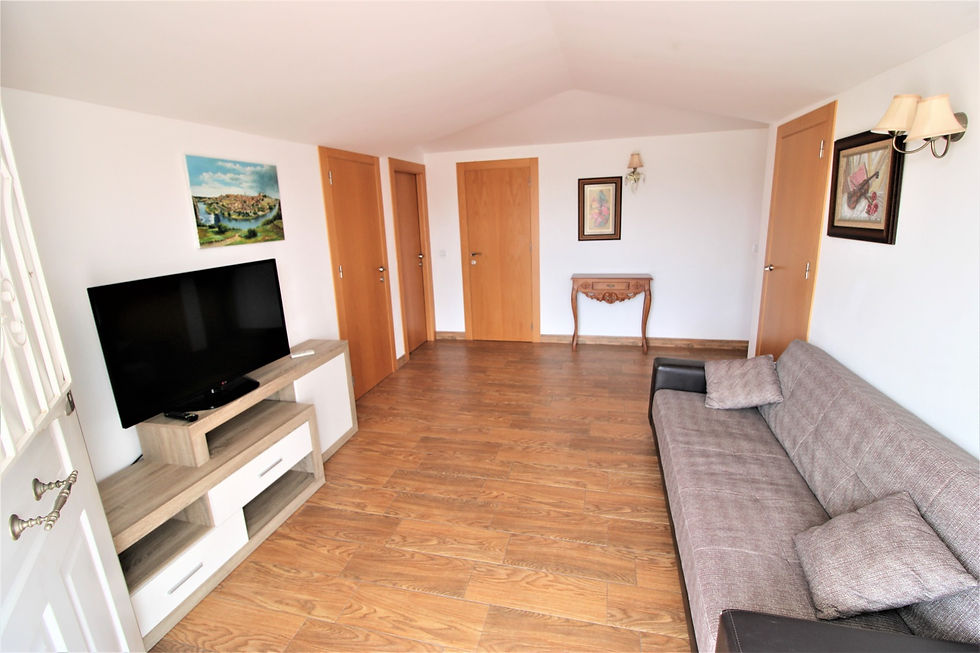 Thumbnail: Bonito chalet de dos planta en una finca de 6106m2 en Cortijo Benite Coin Málaga