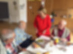 Zu Besuch im Seniorenheim