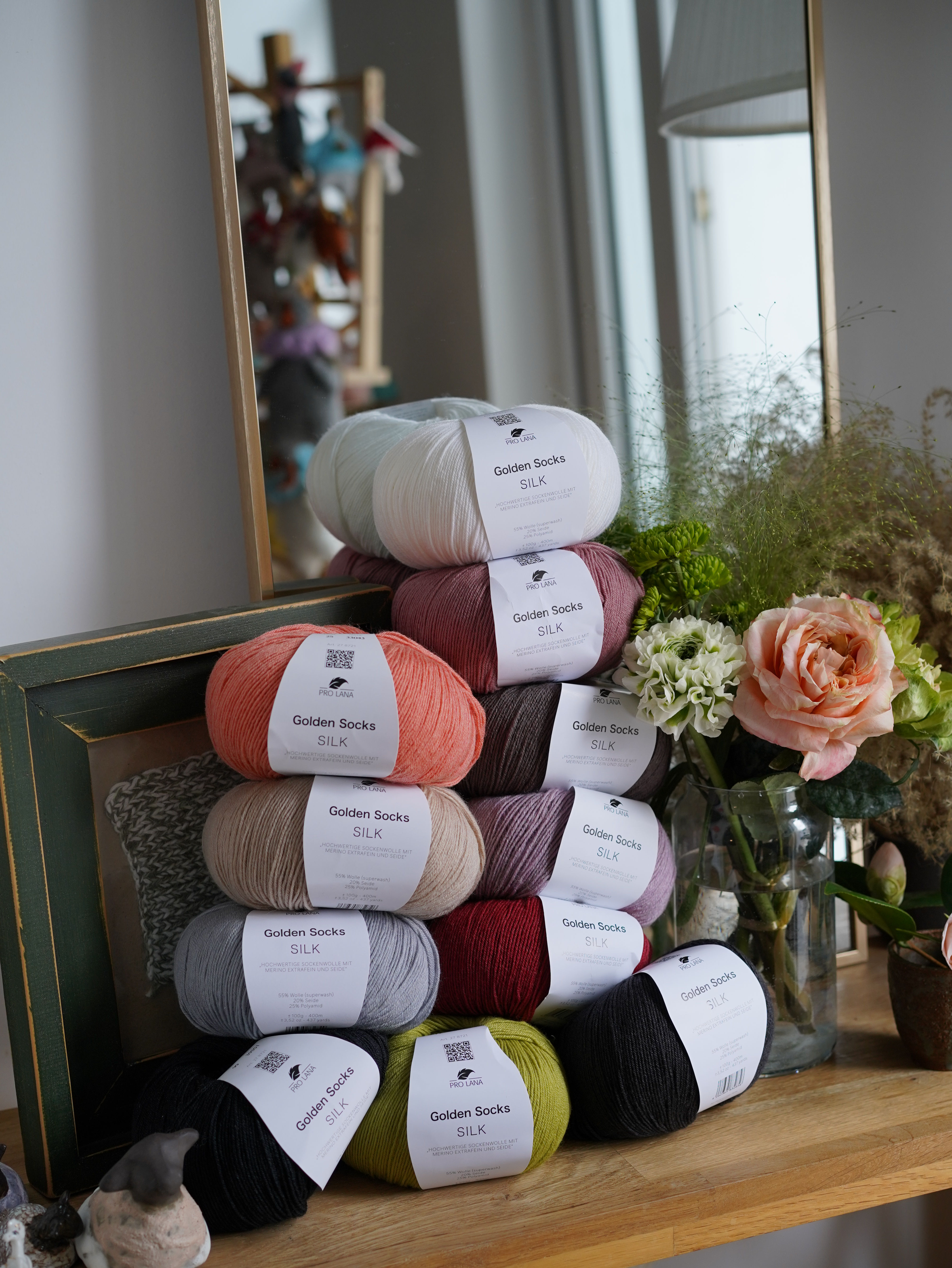 Pro Lana Golden Socks  Silk