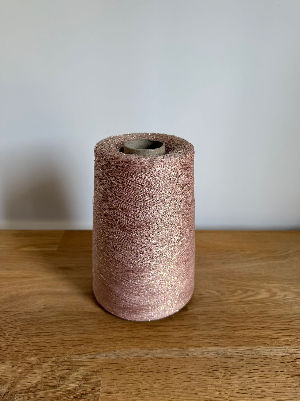 Миниатюра: Filati Frizzante Lurex 3500m (2 Colors)