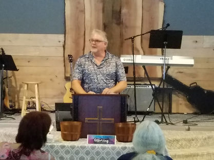 preacher at Vancouver Church speaking