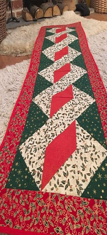 Twisted Pole Christmas Quilted Table Runner