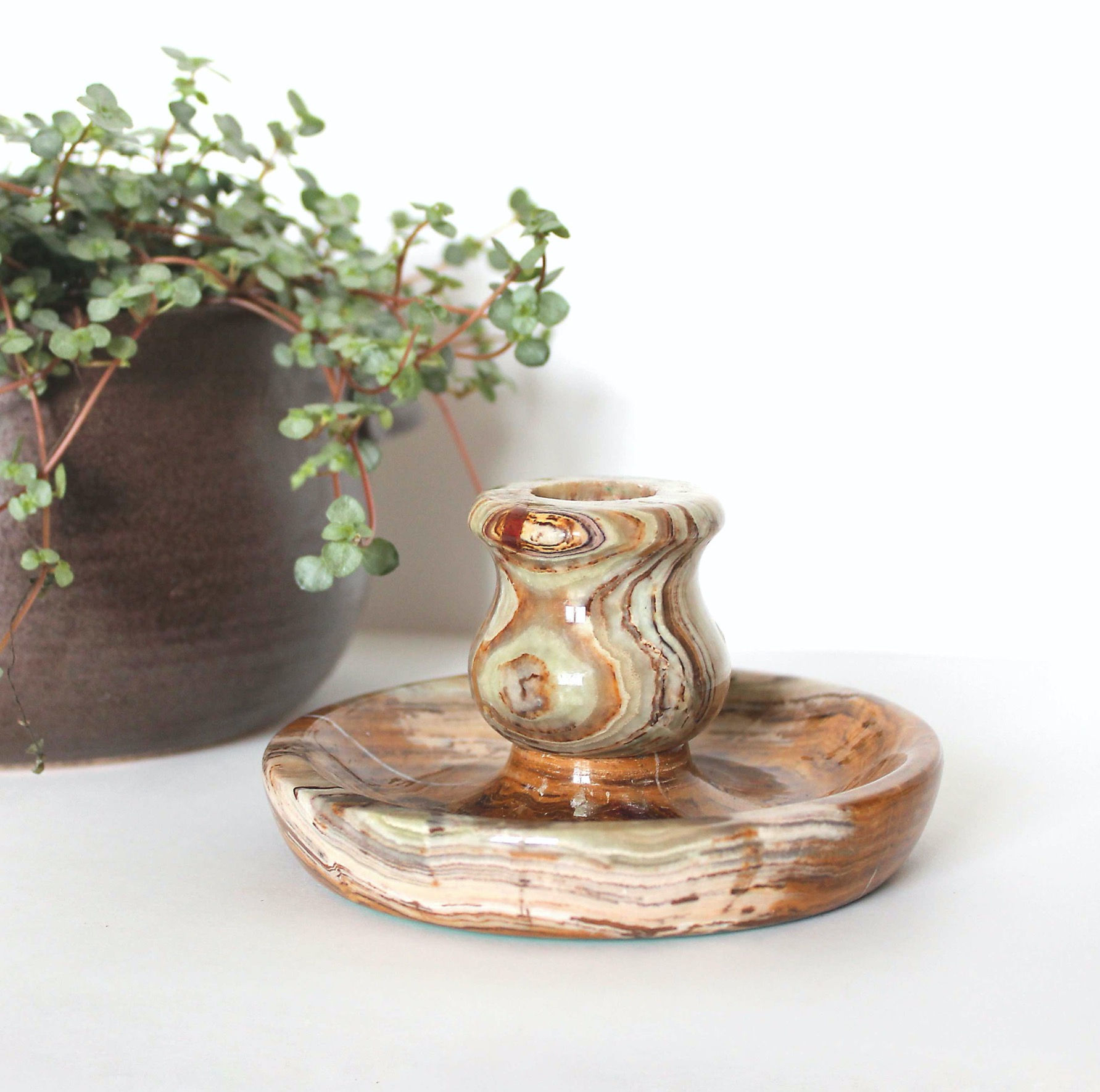 Kerzenhalter aus Onyx