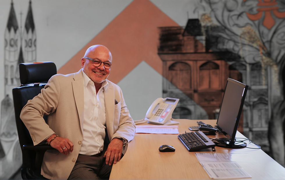 Jürgen Bild2_edited.jpg