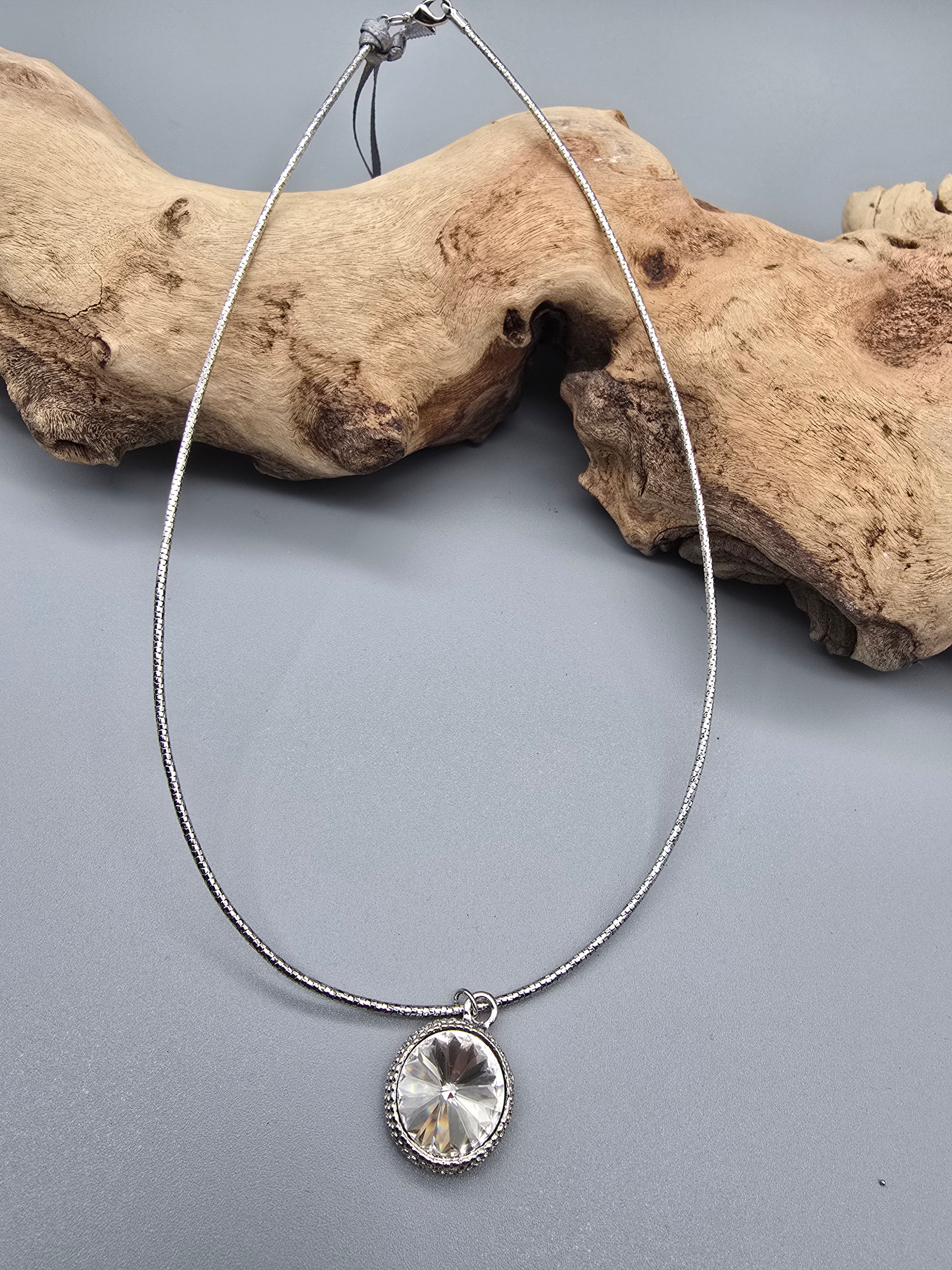 Sarah Tempest cord & gem necklace-silver 