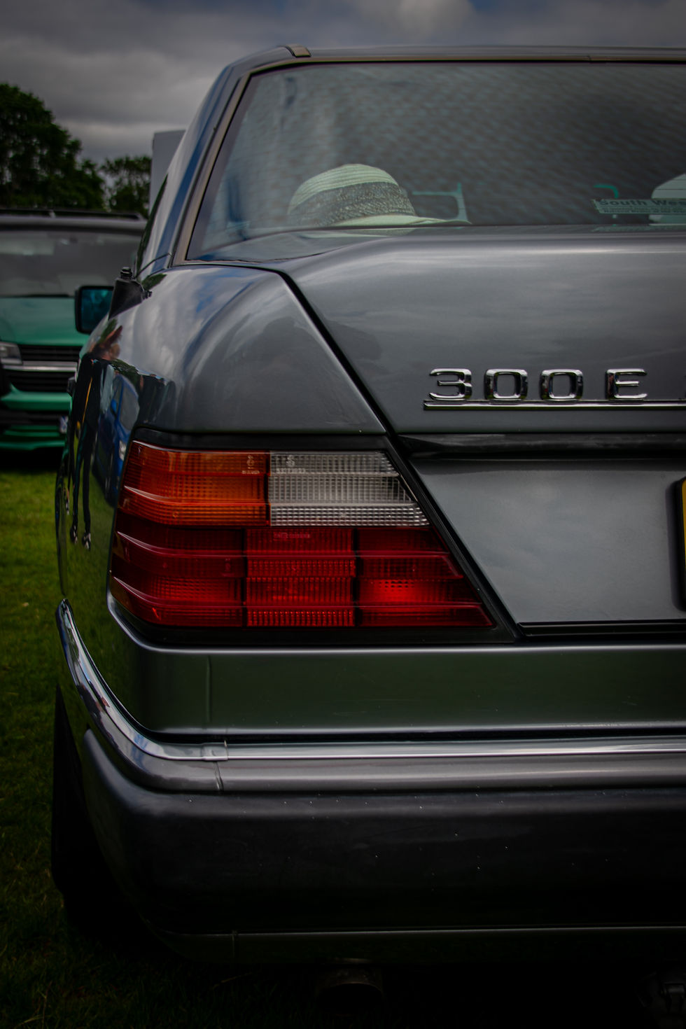 Mercedes E300