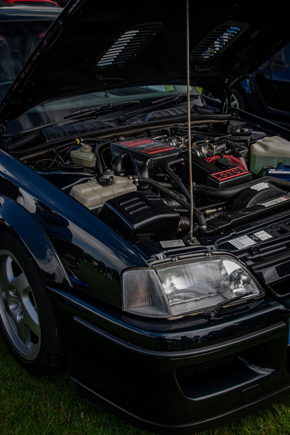 Lotus Carlton Engine Bay