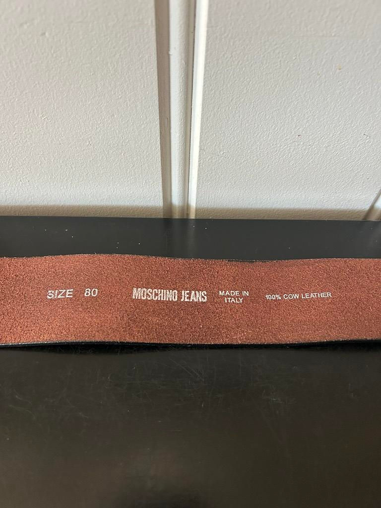Thumbnail: Moschino Leather Brown Belt with Royal Dog Buckle