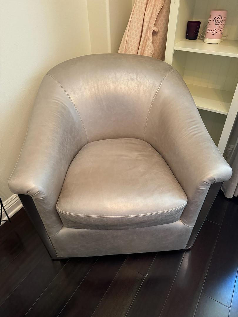 Thumbnail: Tui Lifestyle Leather Arm Chair In Stainless Steel From The Marquis Collection