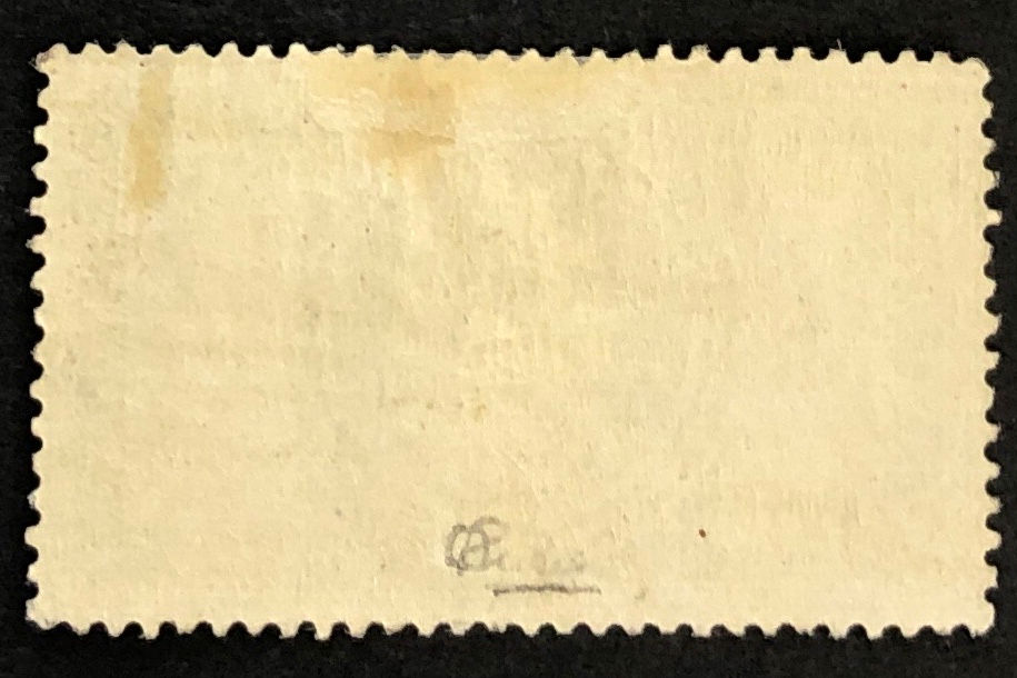 N° 33 * TB Signé