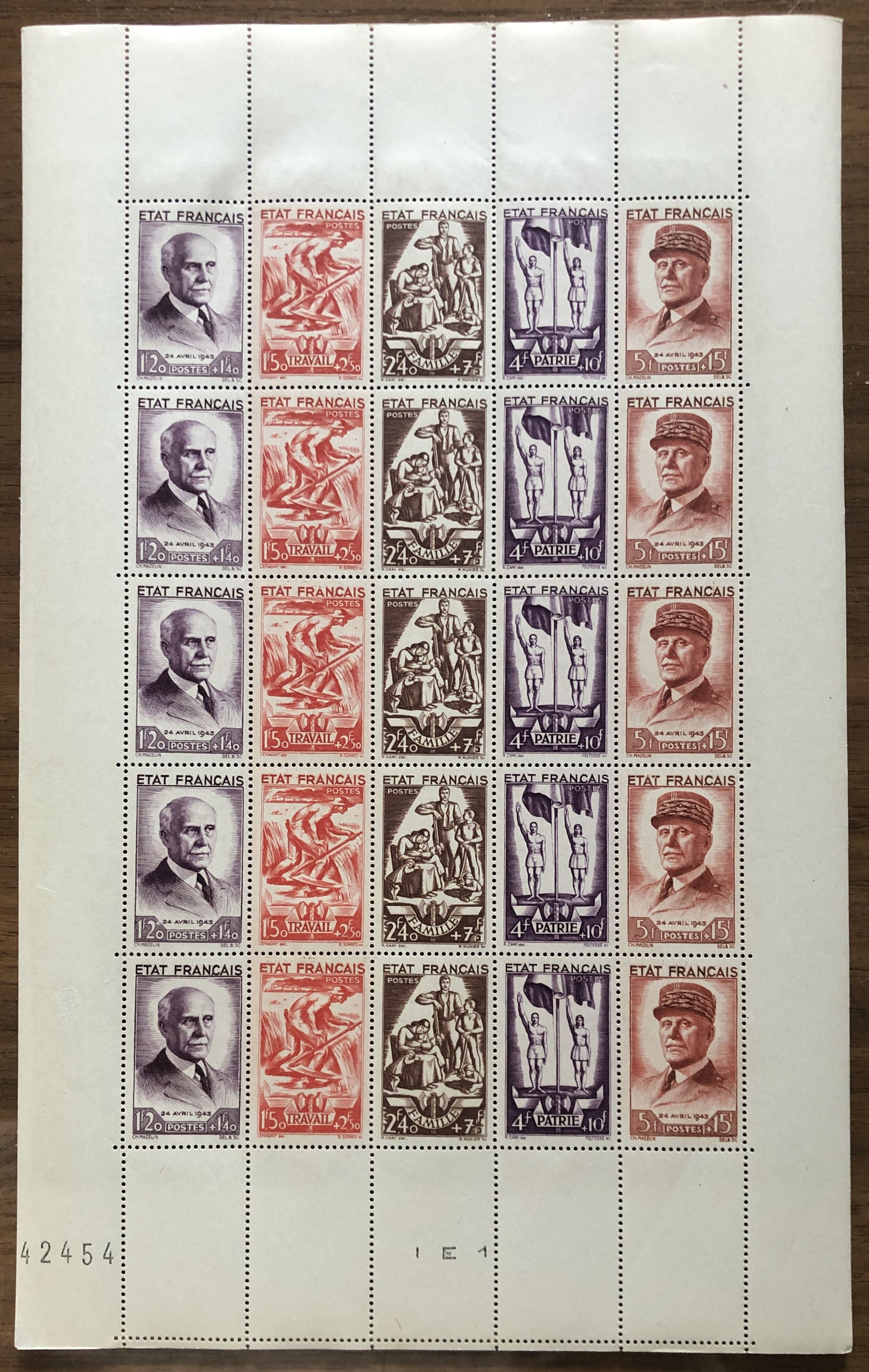 N° 580A ** feuille complète