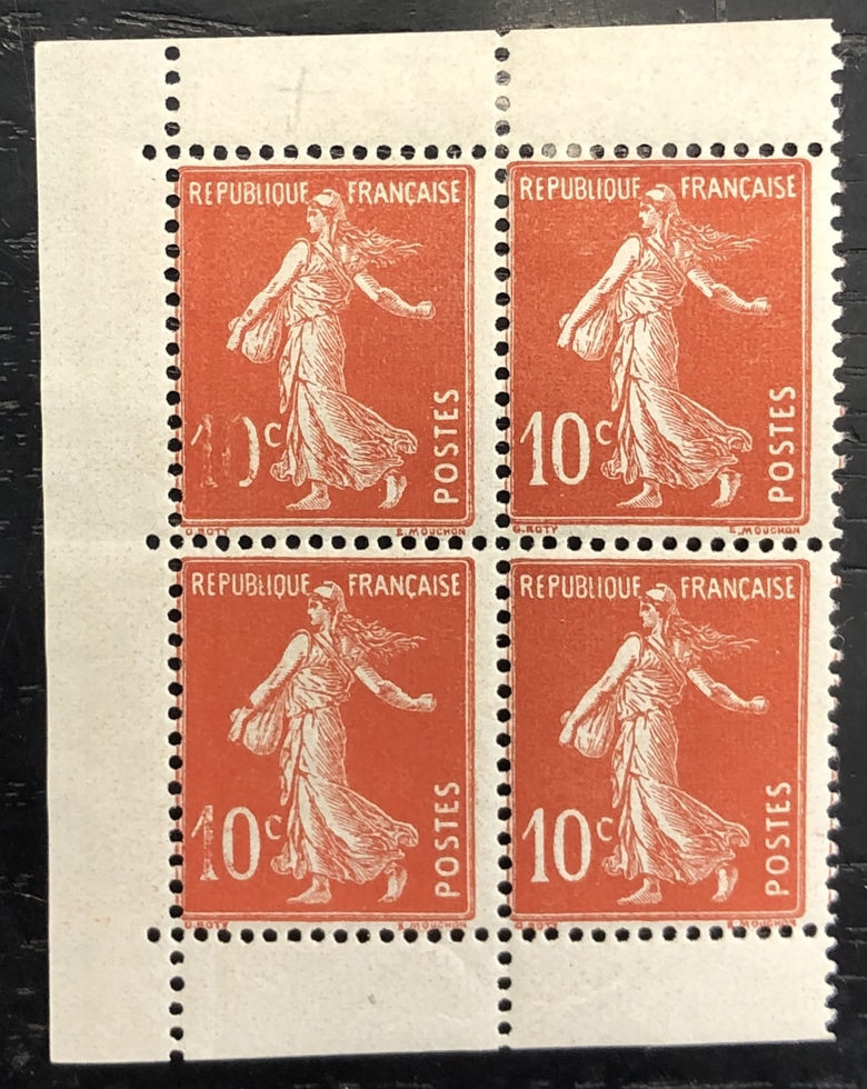 N° 138 (chiffres colorés)