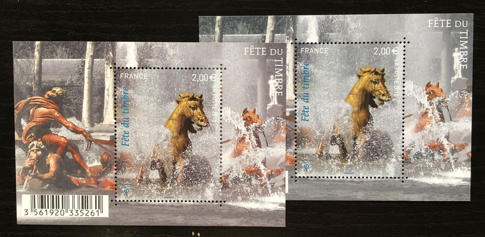 N° 4440 cheval sur fond violet