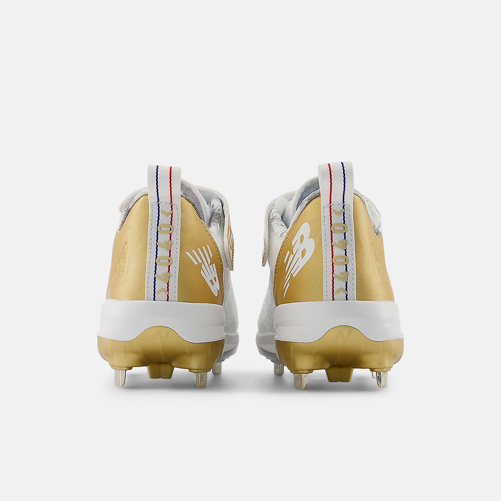 Thumbnail: New Balance Men's Fuelcell 4040 v8 Metal Baseball Cleats - White/Gold