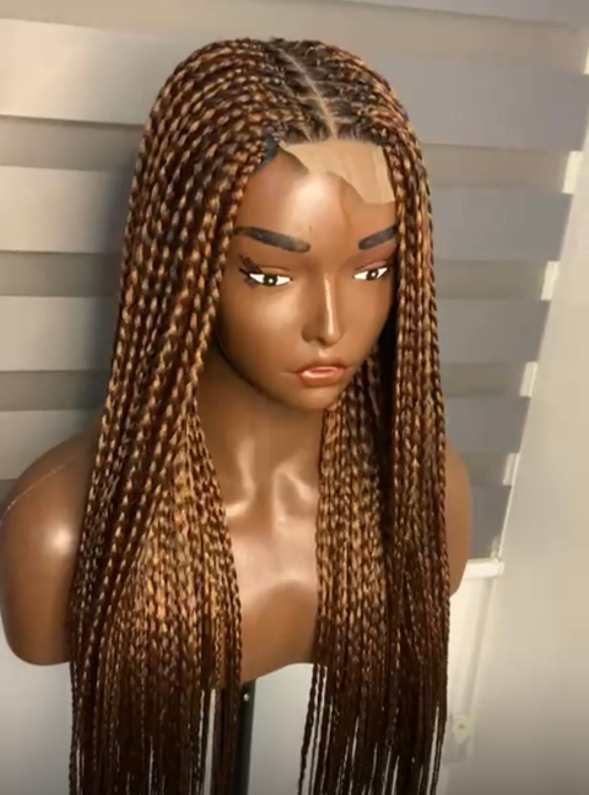 Knotless loose braids