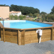 piscine-bois-octogonale-allongee-difloisirs-27-A0DF0B54.jpeg