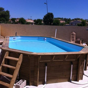 piscine-bois-octogonale-allongee-difloisirs-38-B32E520C.jpeg