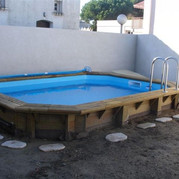 piscine-bois-octogonale-allongee-difloisirs-01-B57D7F33.jpeg