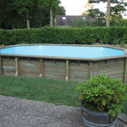 piscine-bois-octogonale-allongee-difloisirs-19-7078769D.jpeg