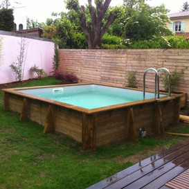 piscine-bois-carree-difloisirs-16-DFF665DF.jpeg
