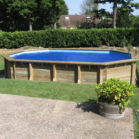 piscine-bois-octogonale-allongee-difloisirs-22-8E52C0A4.jpeg