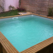 piscine-bois-carree-difloisirs-17-B7F68D80.jpeg