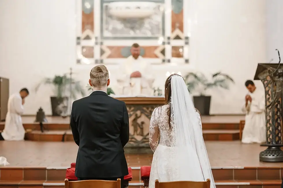 How to Photograph Emotional Wedding Vows