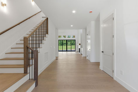 Custom home build Columbia TN, Entrance way