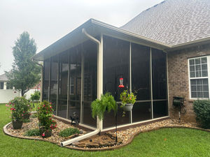 Screen room.