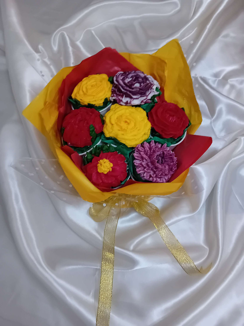 Thumbnail: 7-8 cupcakes bouquets 