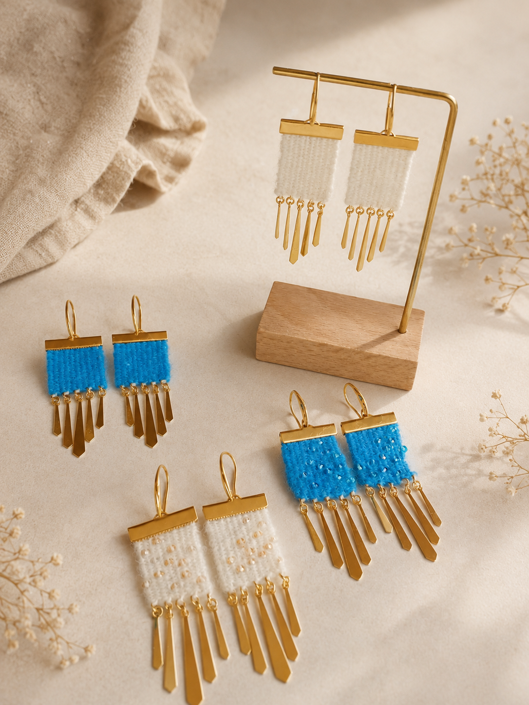 Boucles d’oreilles micro-tissées