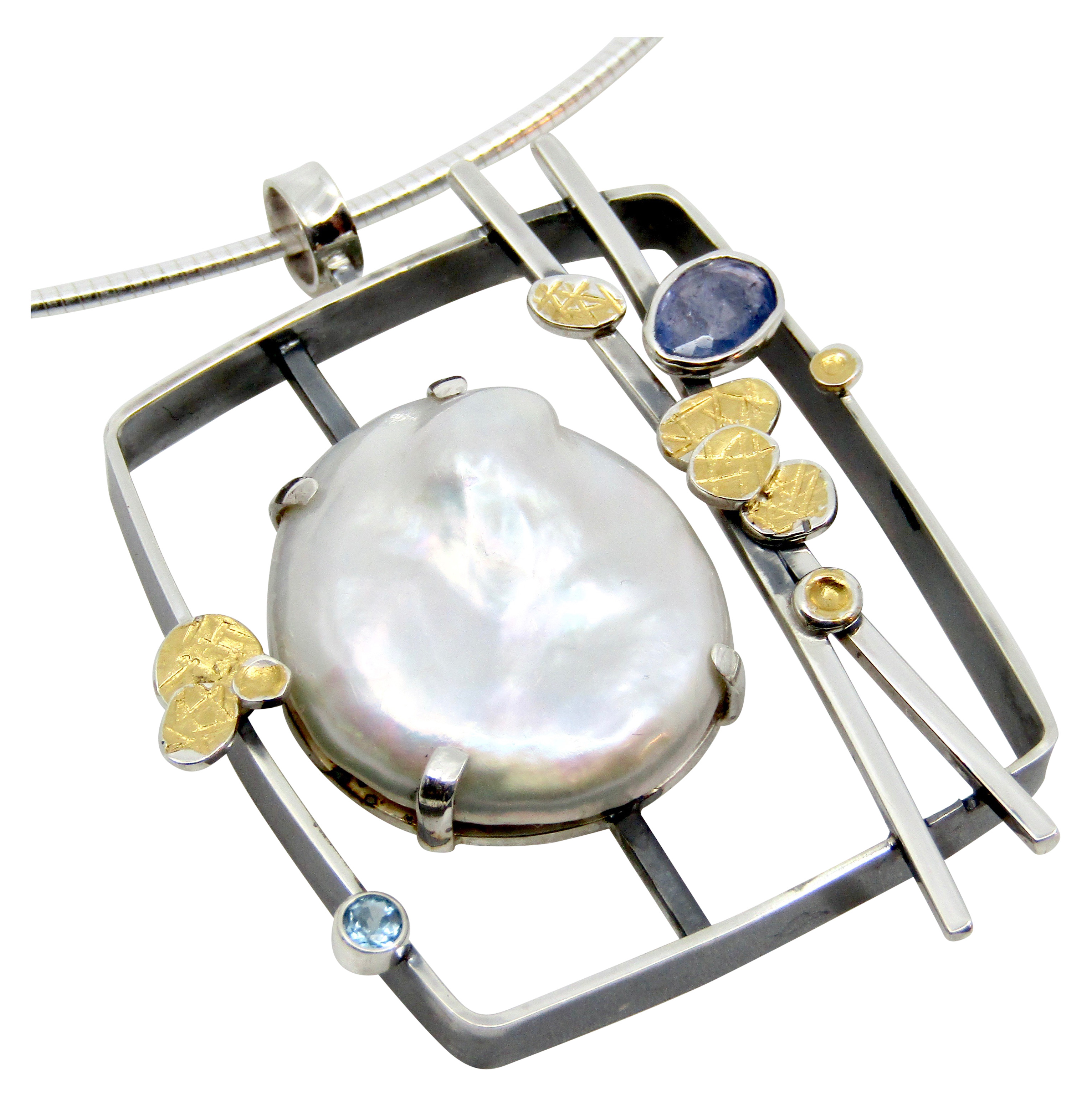 Baroque Pearl Pendant