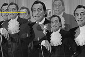 Salvador Dalí Modayı Nasıl Değiştirdi?
