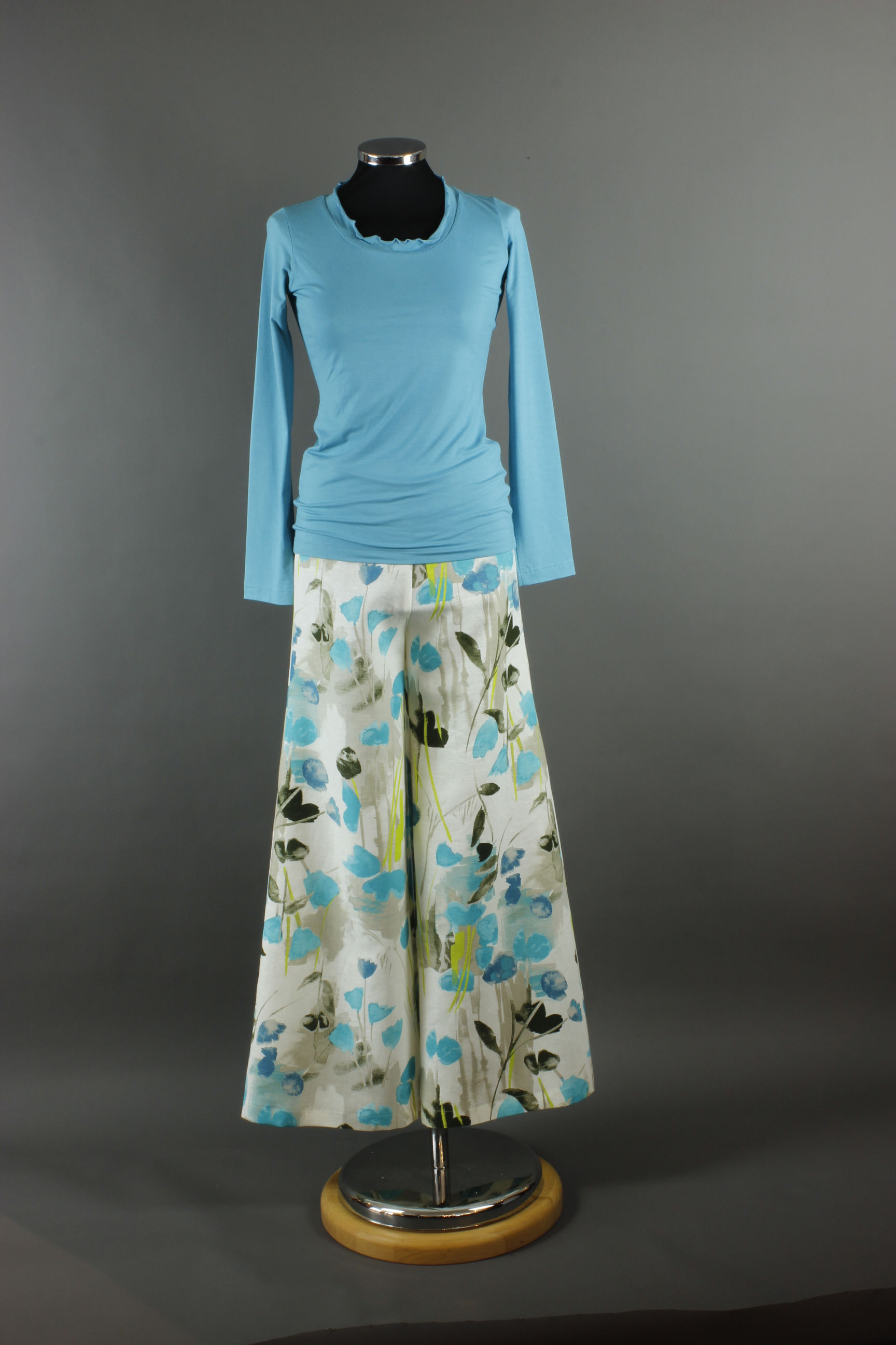 HOSE # VERLIEBT # 64/61