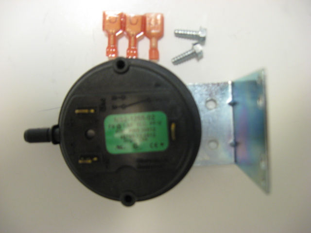 PRS30012  Lochinvar Air Pressure  Switch 1.05” WC
