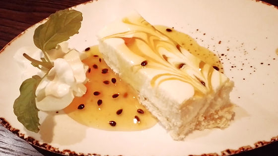 Passionfruit cheesecake