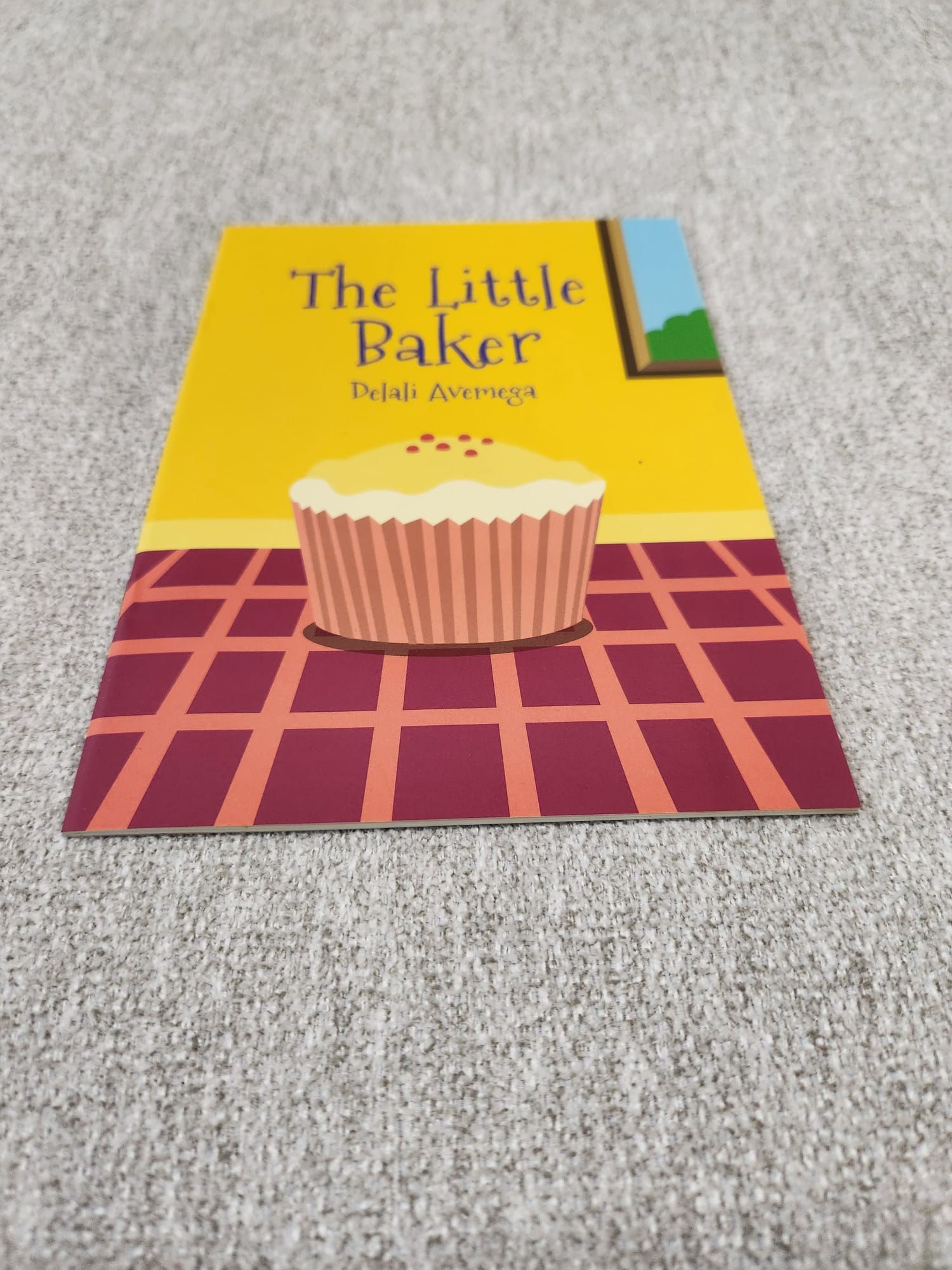 Fish & Plankton Lulu Book Series: The Little Baker