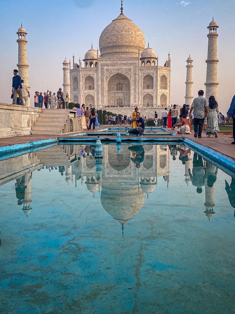 Taj Mahal solo female travel guide