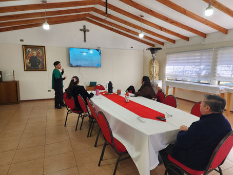 Interno de Terapia Ocupacional presentó caso clínico en ELEAM Don Orione de Los Ángeles