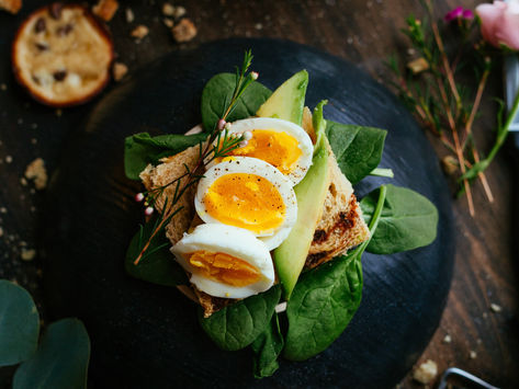 HUEVOS: entre leyenda y realidad