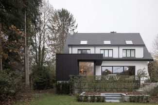 Av-Architects, Antoine Van Enis, bureau d'architectes à Bruxelles, rénovation de maisons privées, division en appartements, transformation de bâtiments, extension de résidence, réglementations urbanistiques, expertise technique, préservation patrimoniale, construction, respect des contraintes environnementales, projet d'architecture, bâtiment, étages, terrasses, plan, plan 3D, jardin, extérieur