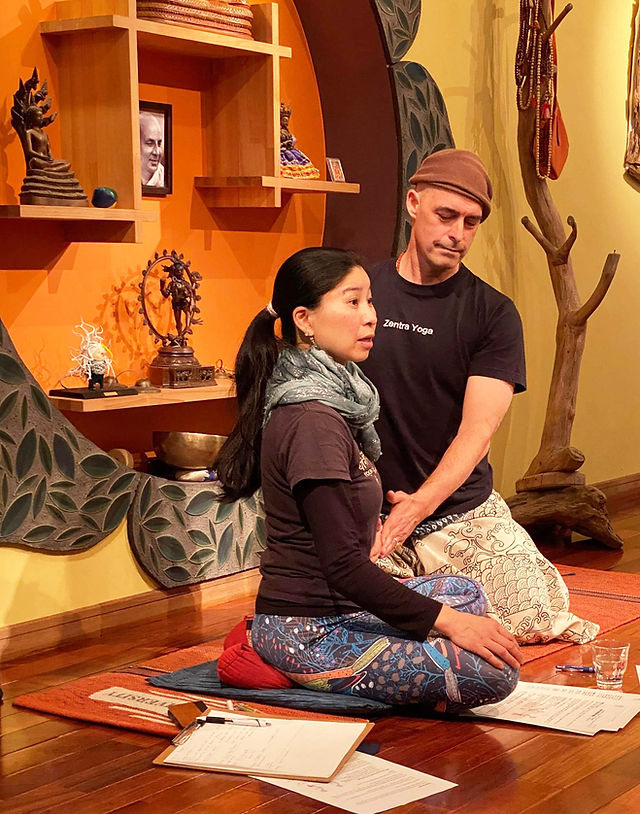 ヨガ講師養成コース | Zentra Yoga