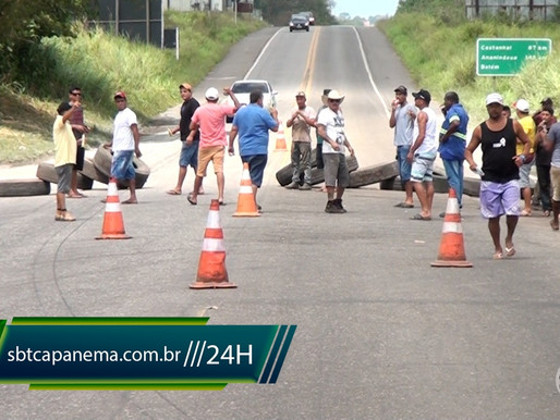 Caminhoneiros fecham BR 316 na saída de Capanema